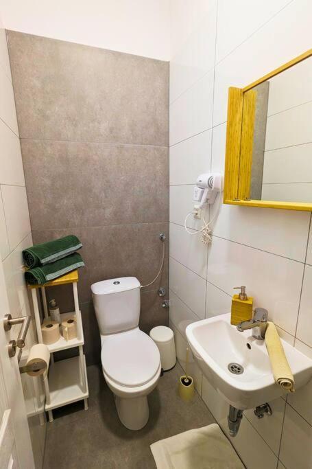 Cozy Ensuite Room In Zagreb Center Zewnętrze zdjęcie