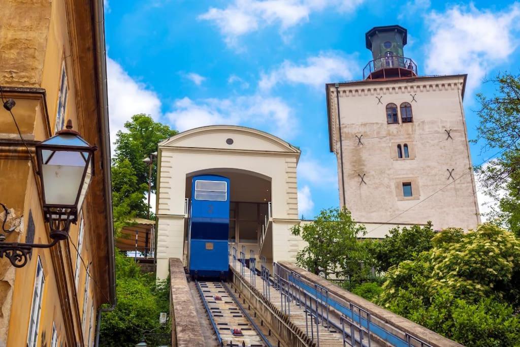Cozy Ensuite Room In Zagreb Center Zewnętrze zdjęcie